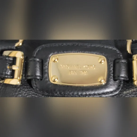 Michael Kors Black Hamilton  Leather  Bag  with Gold Hardware - Picture 2 of 6